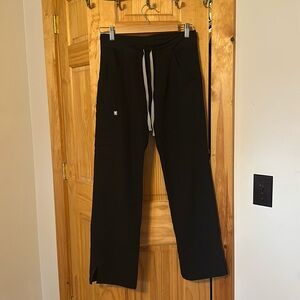 Figs Kade cargo scrub pants size XSP, black